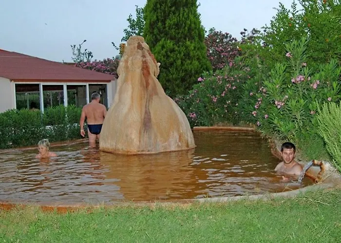 فندق Lycus Karahayit (Pamukkale)