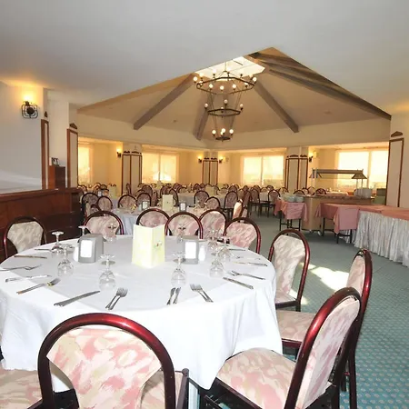 Lycus Hotel 4*